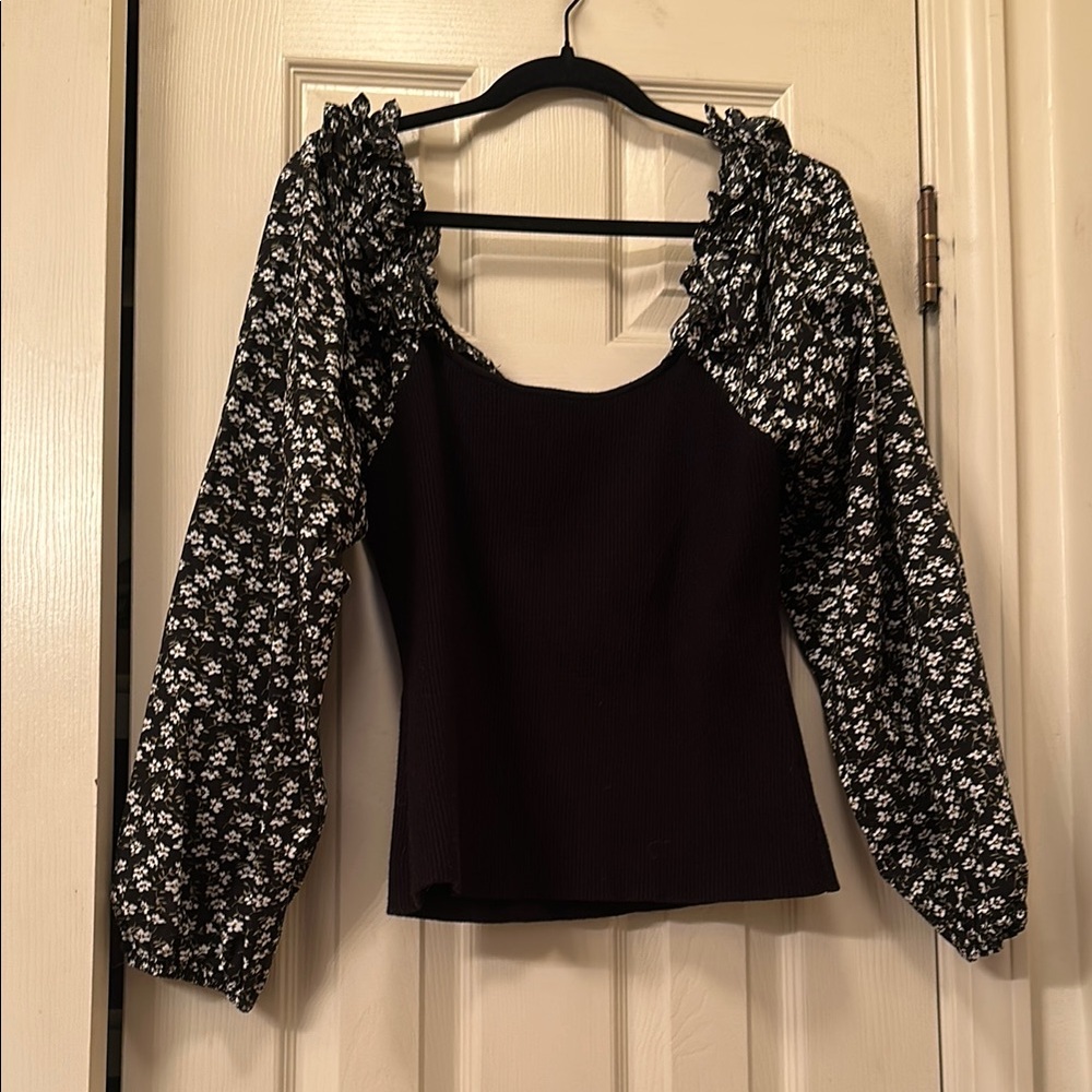 Floral Black Top with Puff Sleeves